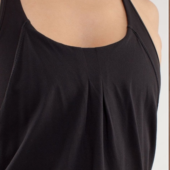 Lululemon Loose Tank with Built in Bra - Picture 5 of 8